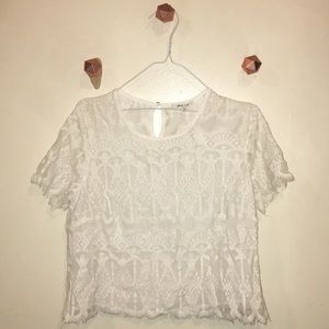 NWT Short sleeve lace top